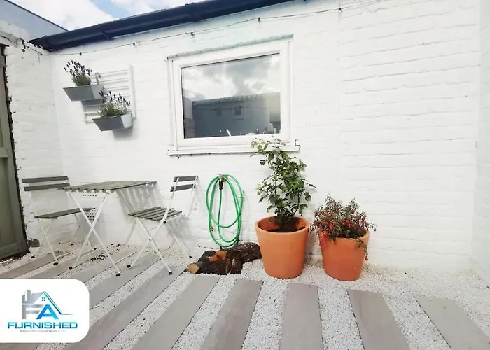 4 Bedroom House - Contractors Welcome 別荘 スカーバラ