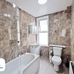 Hébergement de vacances 4 Bedroom House - Contractors Welcome Scarborough